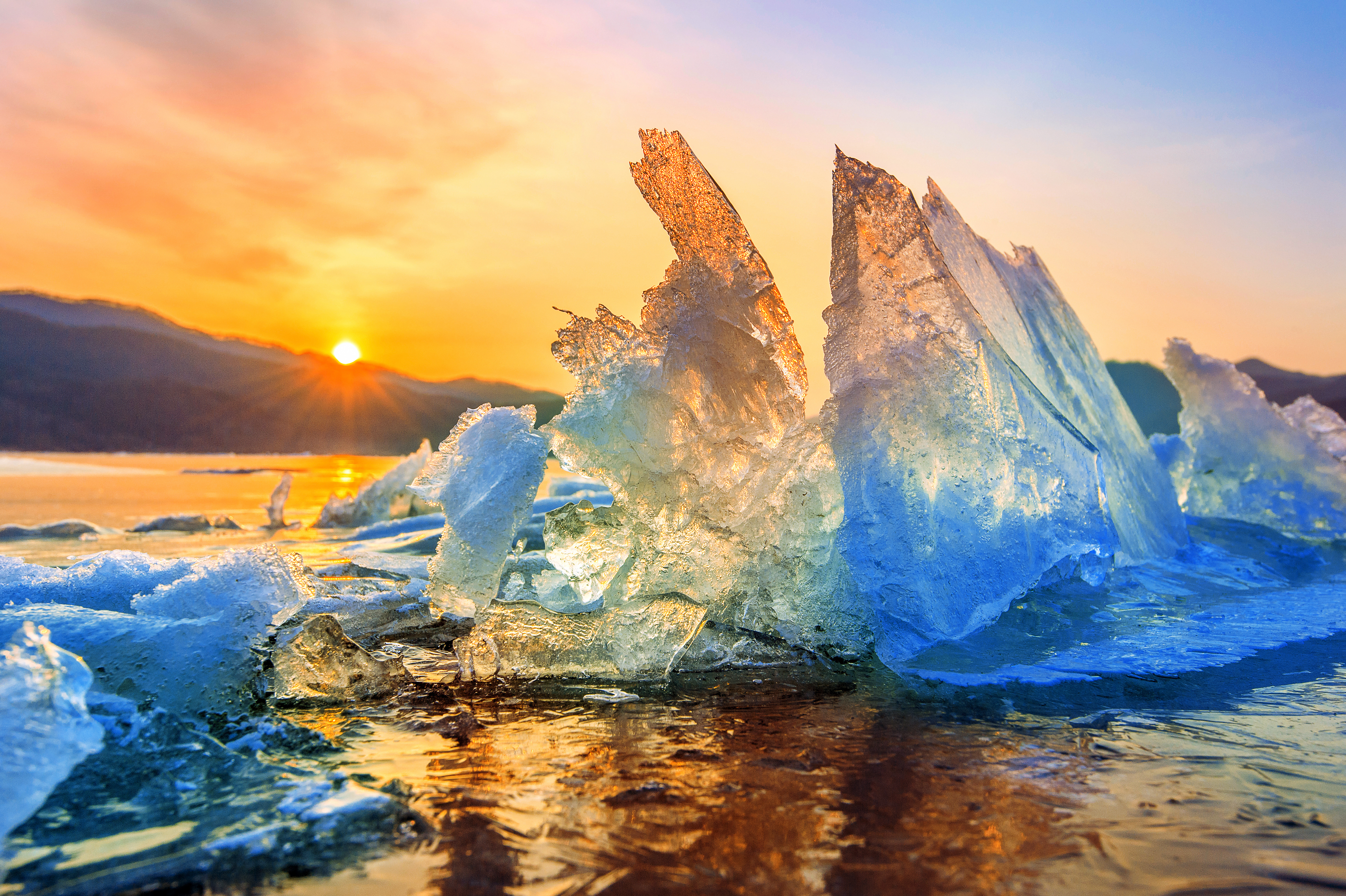 Very Large Beautiful Chunk Ice Sunrise Winter